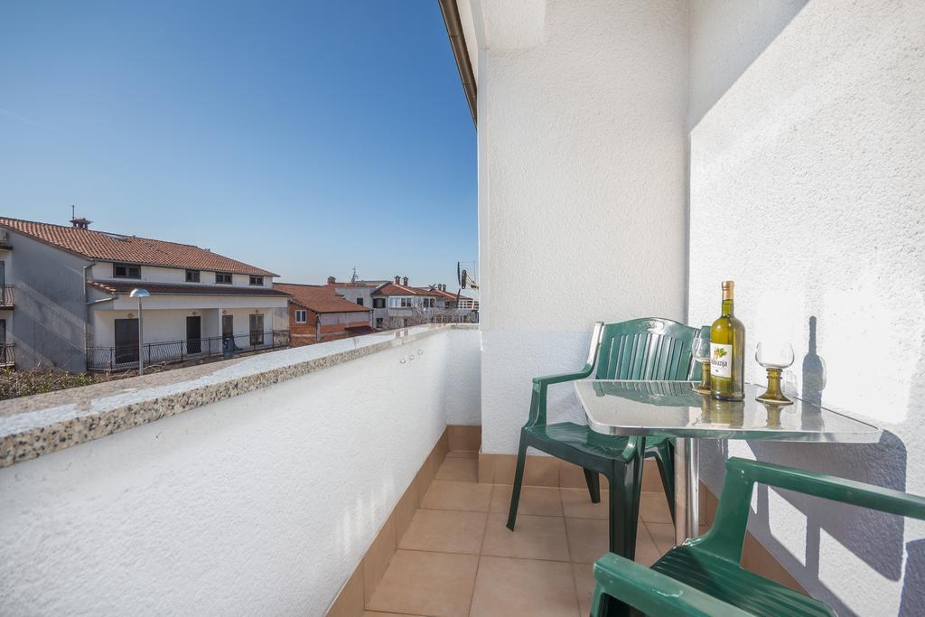 Apartments Villa-Passat Porec Exterior photo