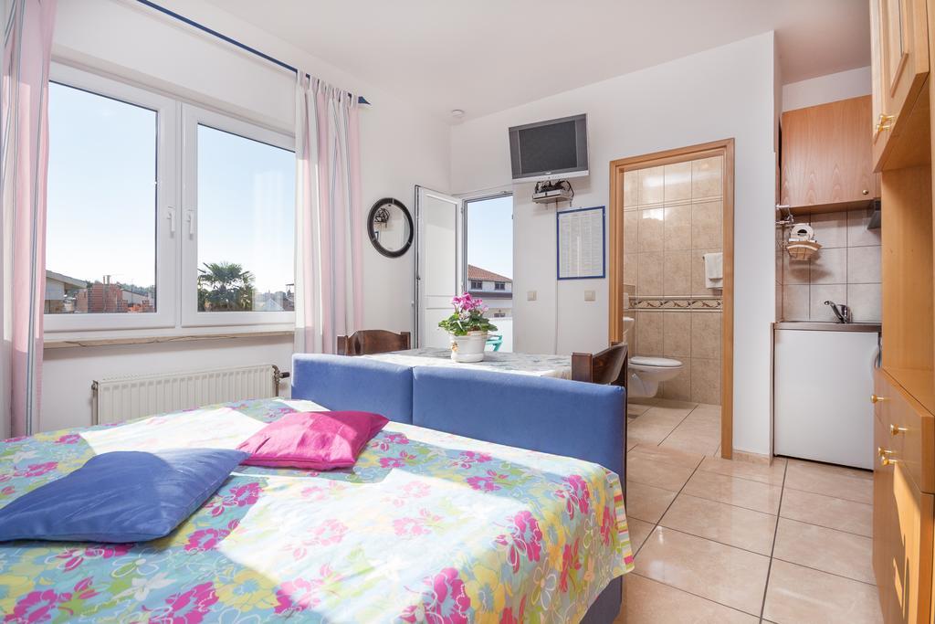 Apartments Villa-Passat Porec Exterior photo
