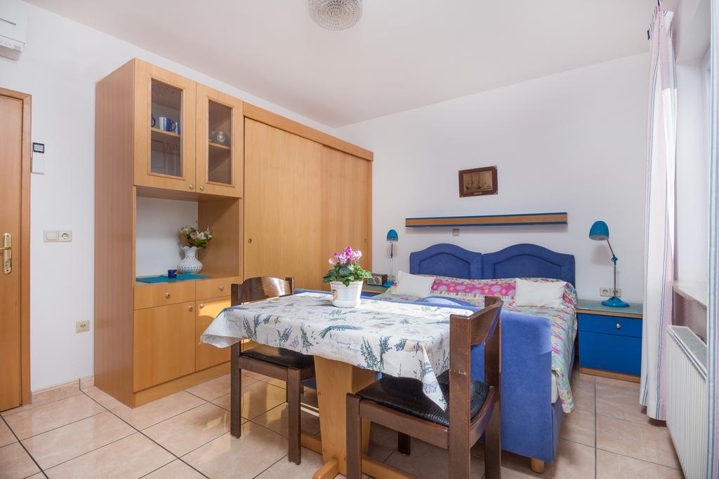 Apartments Villa-Passat Porec Exterior photo