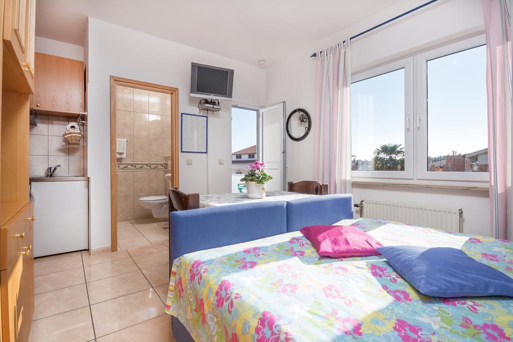 Apartments Villa-Passat Porec Exterior photo